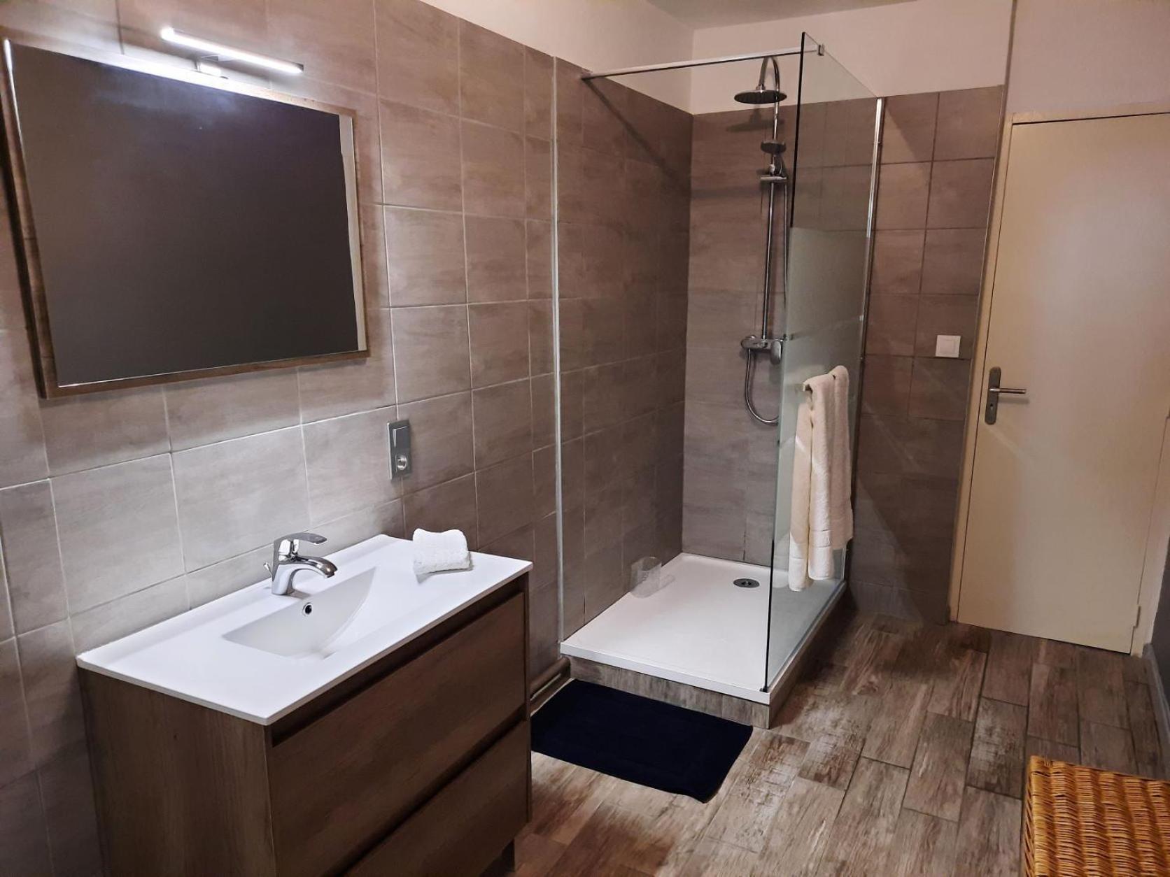 Appartement Vieille Ville Verdun-sur-Meuse Bagian luar foto