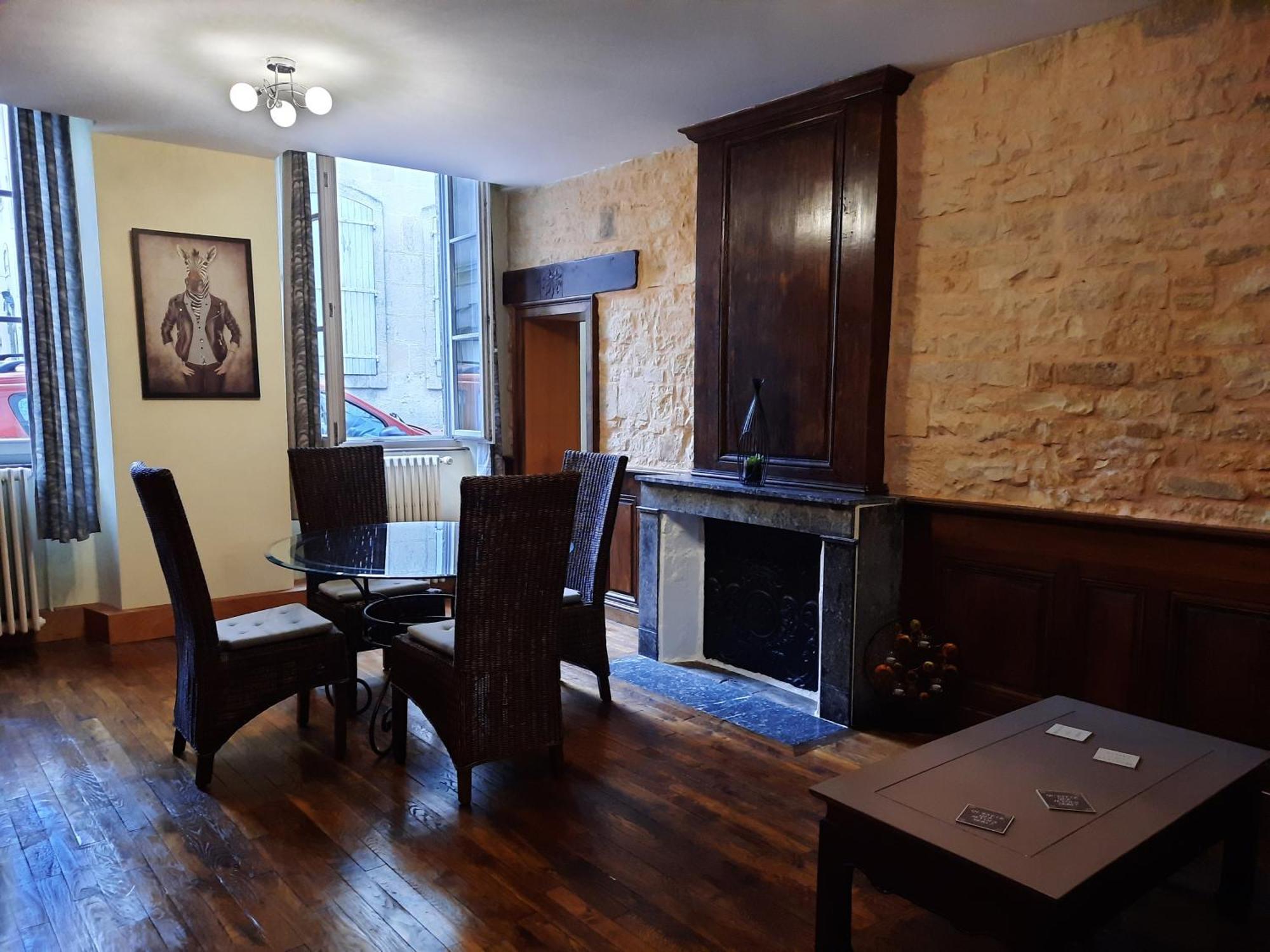 Appartement Vieille Ville Verdun-sur-Meuse Bagian luar foto